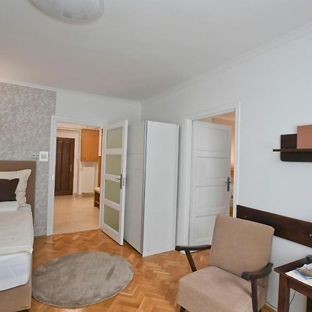 Vicente'S Apartment Эгер Экстерьер фото